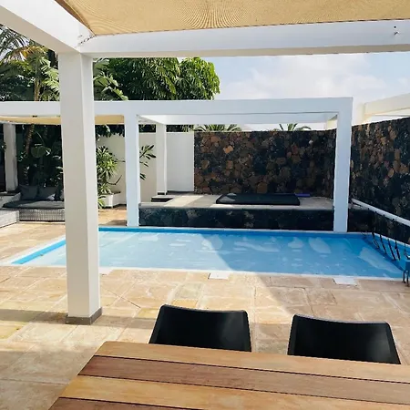 Villa Casa Paloma With Heated Pool In El Roque El Cotillo (Fuerteventura)